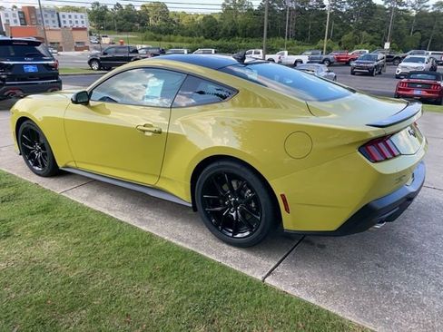 New 2025 Ford Mustang Coupe RWD image 5