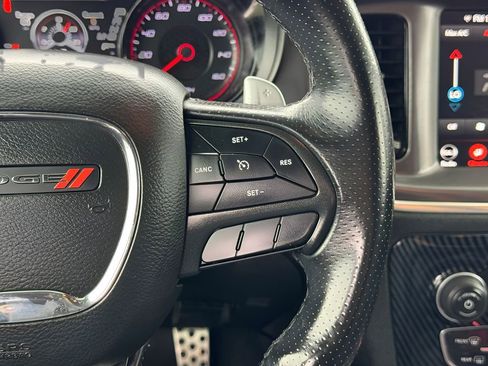 Used 2019 Dodge Charger R/T w/ Blacktop Package RWD image 28