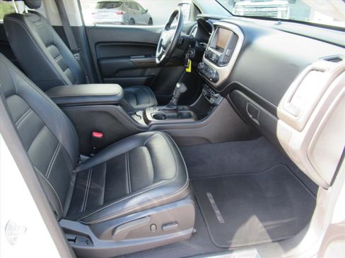 Used 2019 GMC Canyon Denali image 13