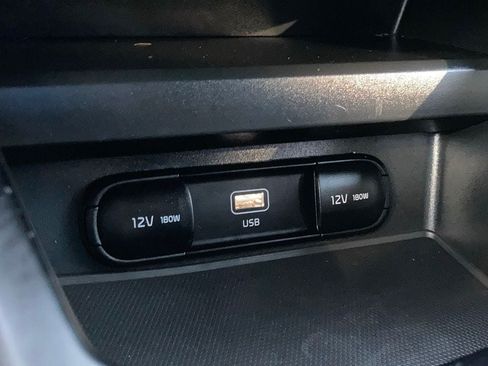 Used 2024 Kia Soul LX w/ Option Group 015 FWD image 23