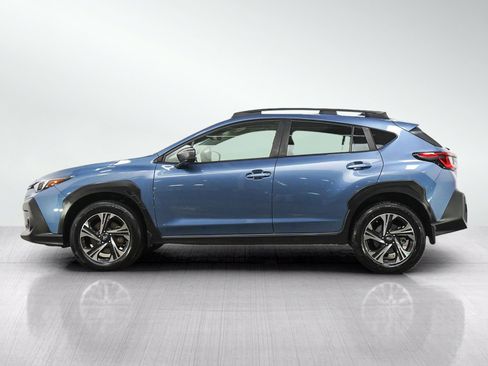 Used 2024 Subaru Crosstrek 2.0i Premium AWD/4WD image 2