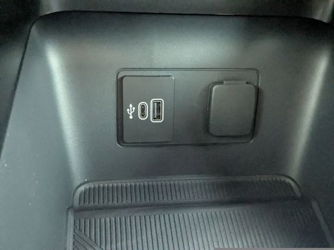 New 2026 Ford Explorer ST-Line image 26