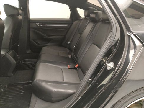 Used 2019 Honda Accord Sport image 18