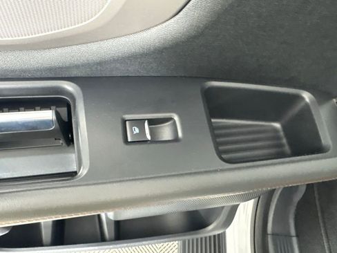 Used 2025 Ford Expedition Active image 47