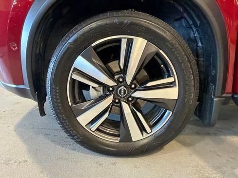 Certified 2023 Nissan Rogue Platinum AWD/4WD image 29
