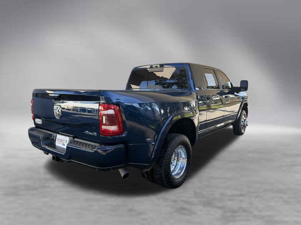 Used 2023 RAM 3500 Limited AWD/4WD image 3