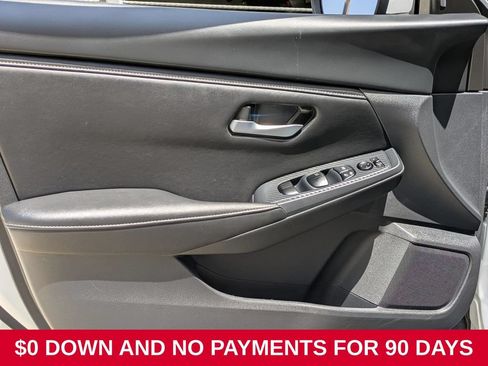 Used 2025 Nissan Sentra SV FWD image 11