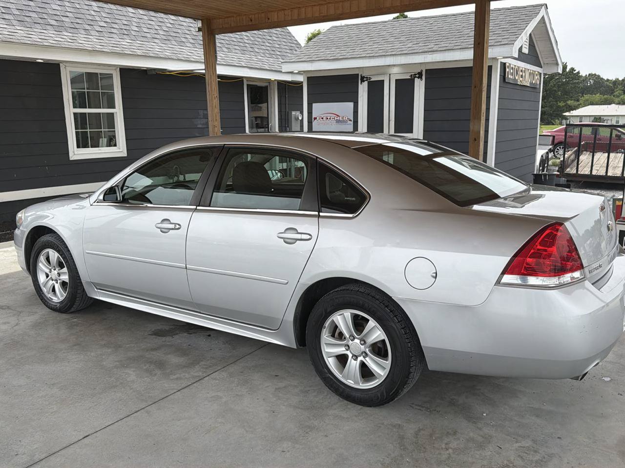Used 2014 Chevrolet Impala Limited LS FWD image 3