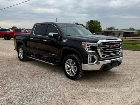 Used 2021 GMC Sierra 1500 SLT image 3