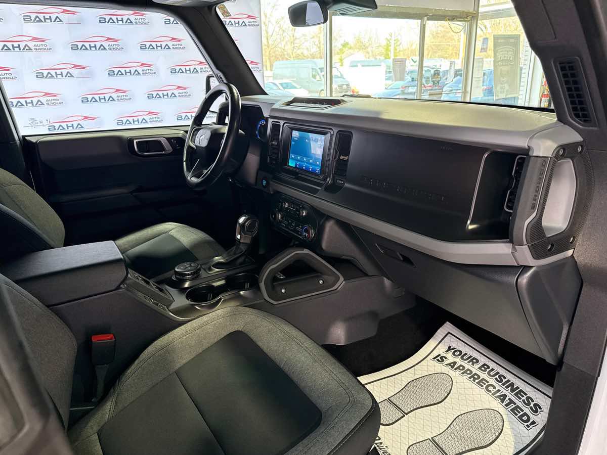 Used 2022 Ford Bronco Big Bend w/ Sasquatch Package AWD/4WD image 54