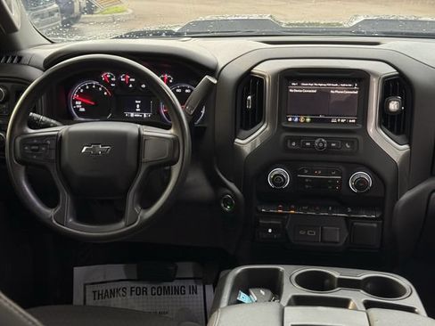 Used 2024 Chevrolet Silverado 1500 Custom Trail Boss w/ Turbomax Blackout Package AWD/4WD image 21