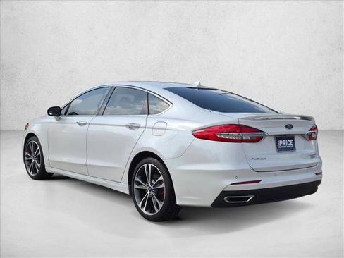 Used 2019 Ford Fusion Titanium FWD image 7