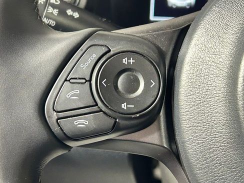 Used 2024 Toyota GR86 Premium image 23