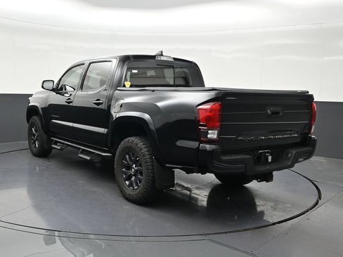 Used 2023 Toyota Tacoma SR5 w/ Technology Package RWD image 3
