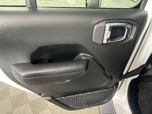 Certified 2020 Jeep Wrangler Unlimited Sport AWD/4WD image 19