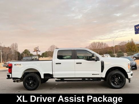 Used 2023 Ford F250 XL w/ STX Appearance Package image 9
