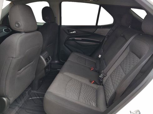 Used 2019 Chevrolet Equinox LT w/ Sun & Navigation Package image 25