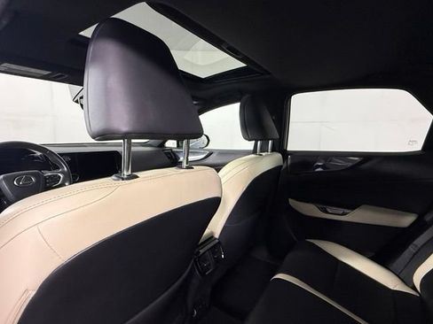 Used 2023 Lexus NX 250 FWD image 25