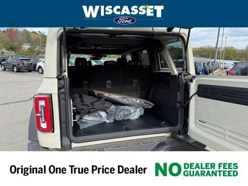 New 2025 Ford Bronco Badlands image 12