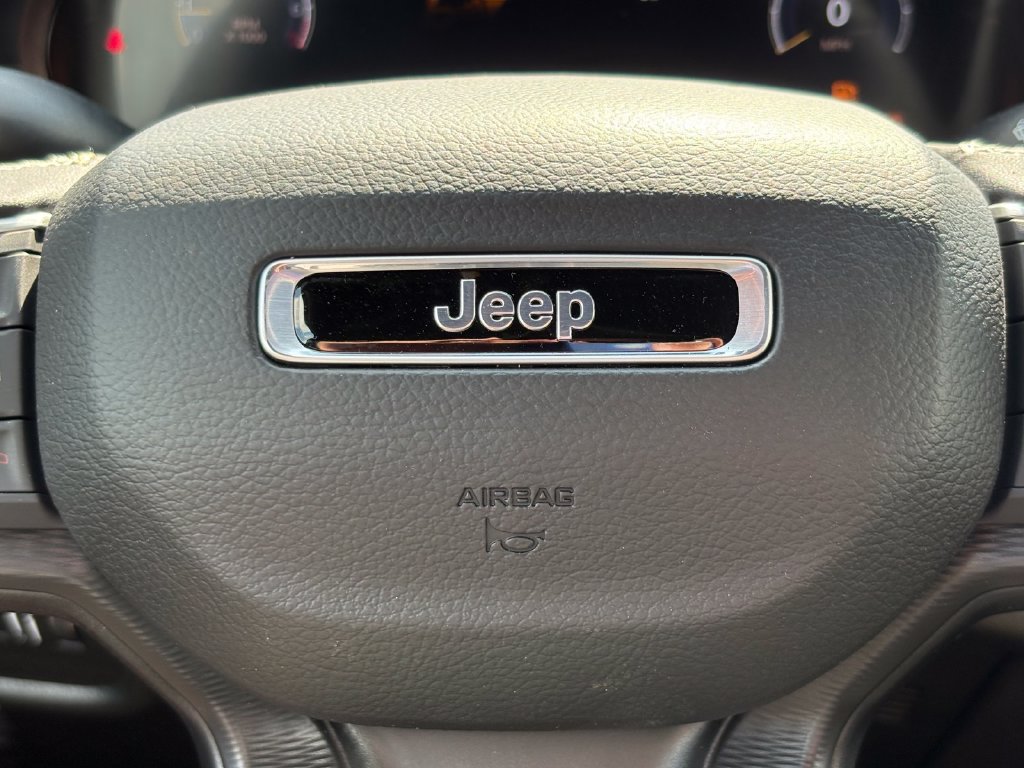 New 2026 Jeep Grand Cherokee Laredo X RWD image 35