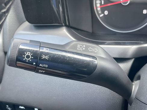 Used 2023 Kia Sorento S w/ Panoramic Sunroof Package FWD image 26