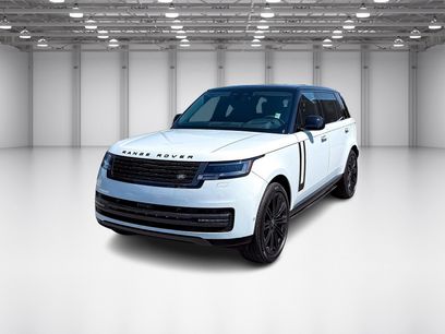 New 2025 Land Rover Range Rover Long Wheelbase SE