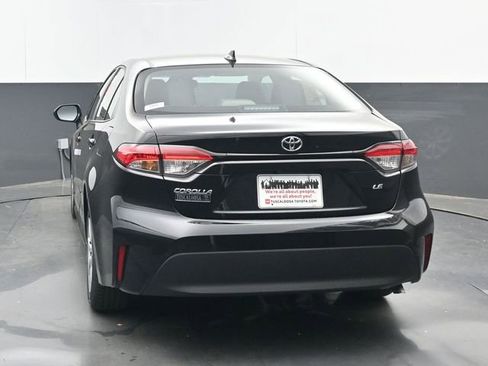 New 2026 Toyota Corolla LE FWD image 17
