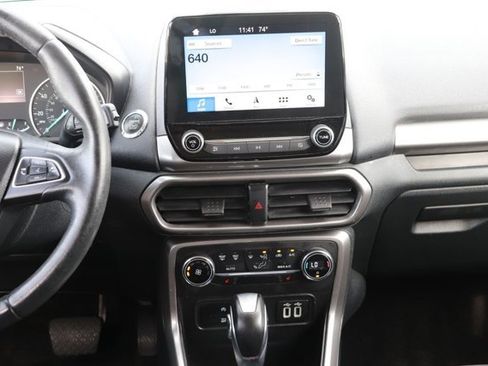 Used 2019 Ford EcoSport SE w/ SE Convenience Package image 16