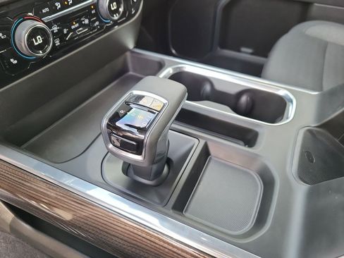 Used 2025 Chevrolet Silverado 1500 RST image 21