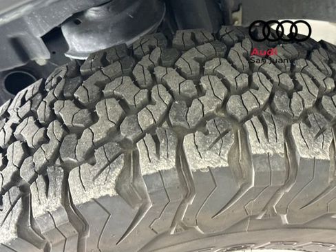 Used 2025 Jeep Wrangler Unlimited Rubicon image 10