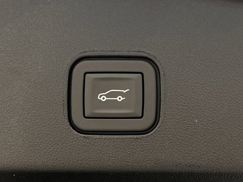 New 2026 Cadillac Lyriq V w/ LPO, Floor Liner Package AWD/4WD image 24