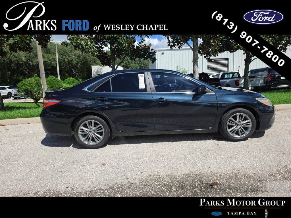 Used 2015 Toyota Camry SE FWD image 4