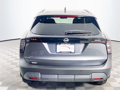 New 2026 Nissan Kicks SV image 6