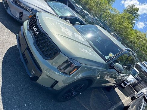 Used 2024 Kia Telluride SX X-Line AWD/4WD image 3