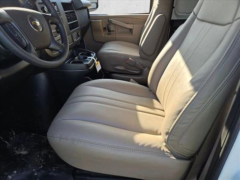 New 2025 Chevrolet Express 2500 w/ Driver Convenience Package image 11