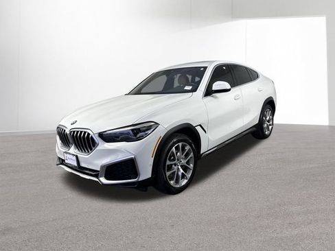 Used 2022 BMW X6 xDrive40i w/ Climate Comfort Package AWD/4WD image 2