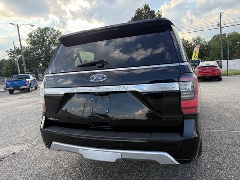 Used 2018 Ford Expedition Max Platinum RWD image 10