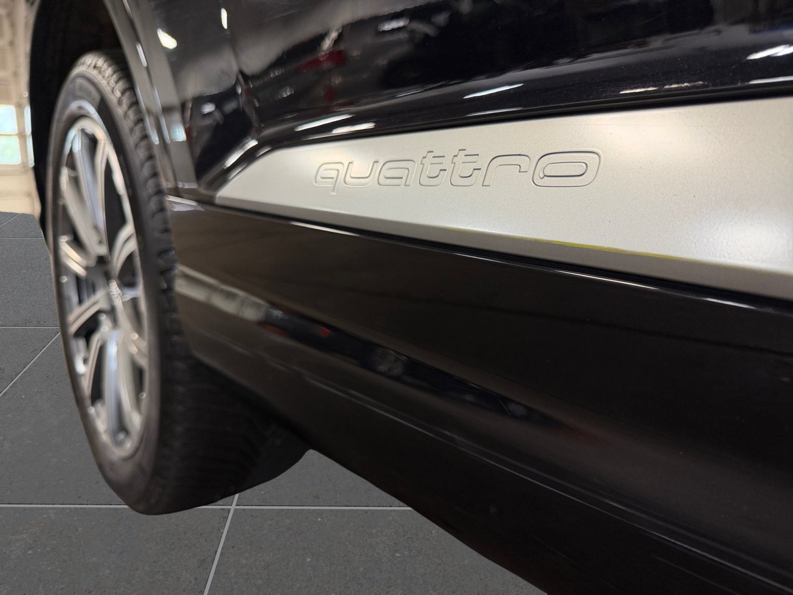 Used 2019 Audi Q7 2.0T Premium Plus w/ Premium Plus Package AWD/4WD image 43