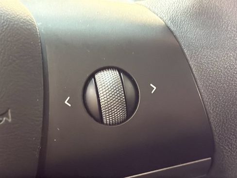 Used 2022 Tesla Model 3 RWD image 25