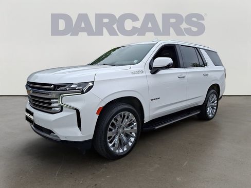 Used 2022 Chevrolet Tahoe High Country AWD/4WD image 3