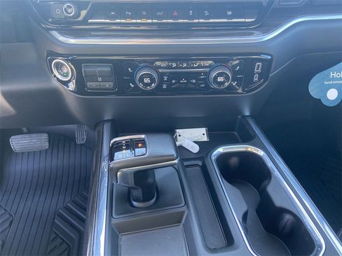 Certified 2022 Chevrolet Silverado 1500 RST image 18