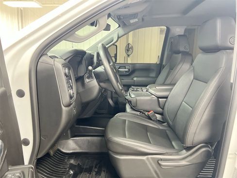 Used 2024 Chevrolet Silverado 2500 W/T image 18