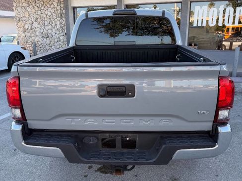 Used 2019 Toyota Tacoma SR5 image 6