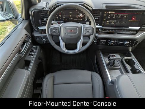 New 2026 GMC Sierra 1500 SLT AWD/4WD image 12