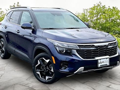 Certified 2024 Kia Seltos EX image 10