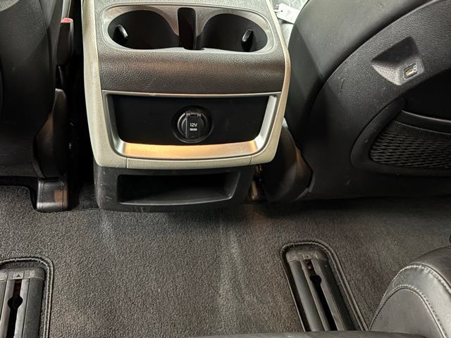 Used 2024 Kia Carnival LX FWD image 12
