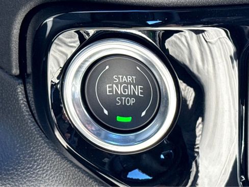 New 2026 GMC Sierra 1500 Elevation image 18