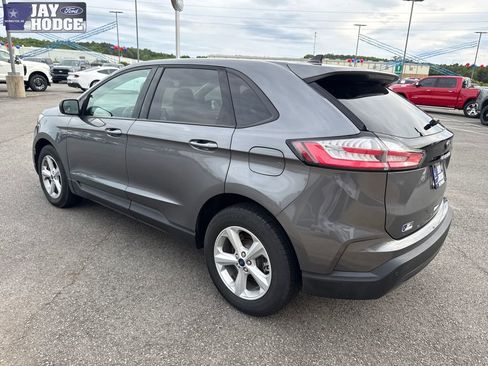 Used 2022 Ford Edge SE AWD/4WD image 5