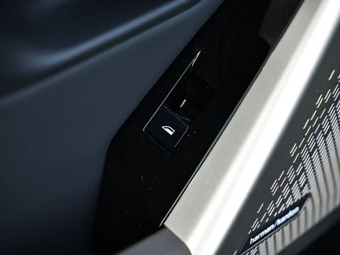 New 2027 BMW 530i xDrive AWD/4WD image 23