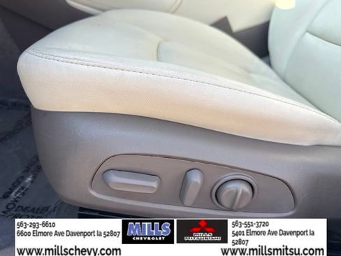Used 2024 Chevrolet Malibu LT FWD image 11